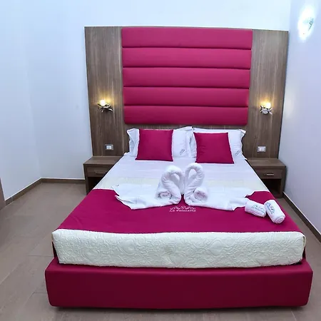 La Palazzina Bed & Breakfast