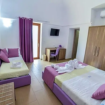 La Palazzina Bed & Breakfast