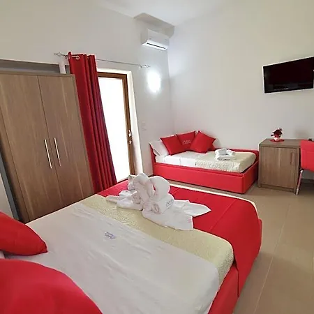 Bed & Breakfast La Palazzina 4*