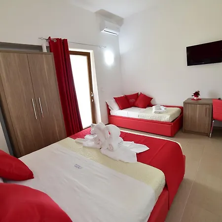 La Palazzina Bed & Breakfast
