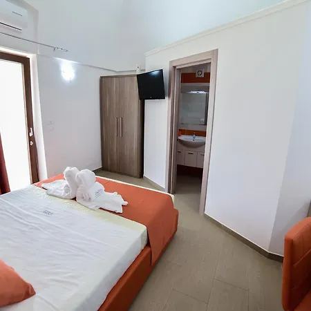 La Palazzina * Porto Cesareo